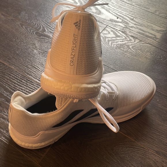 Adidas women’s runners - Picture 4 of 5